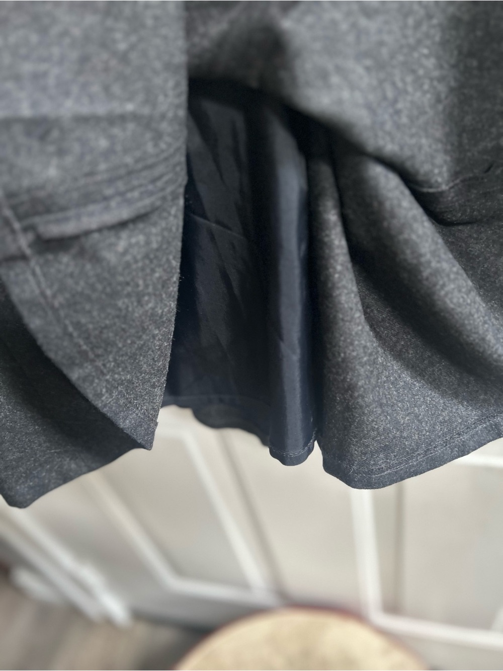 Ralph Lauren Black wool lined Trumpet Flared Skirt Sz 12 - Picture 11 of 11